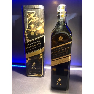 Rượu Johnnie Walker Double Black